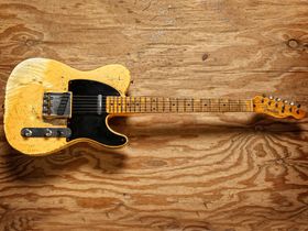 NAMM 2011: Fender Custom Shop guitars and basses in pictures