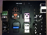 Grid 1 unveils Pedal Jeanie Jr battery-powered pedalboard