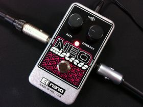 FIRST LOOK VIDEO: Electro-Harmonix Neo Mistress flanger pedal