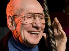 Today's Google logo is an interactive guitar for Les Paul's birthday