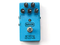 VIDEO: MXR Analog Chorus pedal