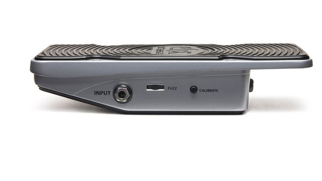 Fade in some fuzz with a side-mounted scroll wheel.