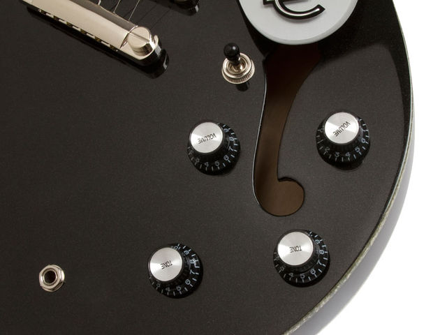Epiphone Black Royale Dot (controls)