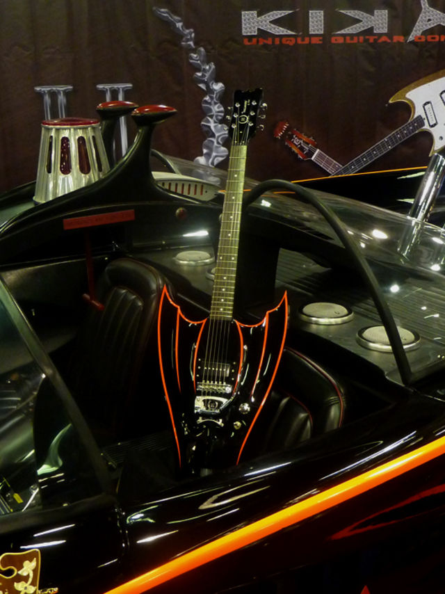Hallmark Guitars Swept-Wing