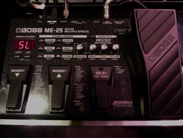 Boss ME-25