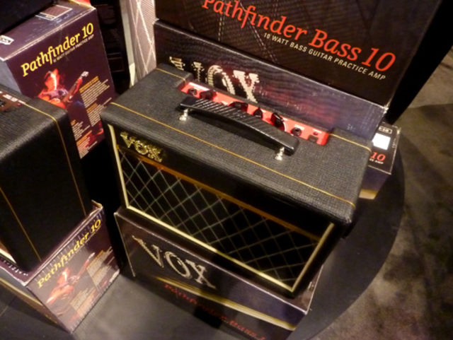 Pathfinder Bass 10 amp