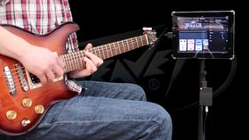 Peavey demos AmpKit LINK HD