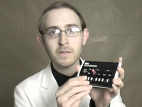 Brett Domino does Lady Gaga with Korg monotron