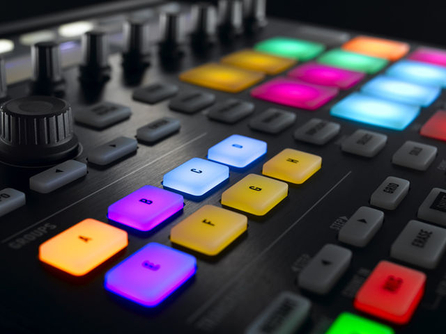 Native Instruments Maschine MKII blank