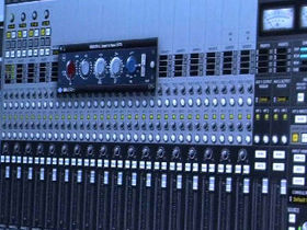 NAMM 2012 VIDEO: Universal Audio Apollo
