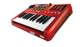 NAMM 2013 VIDEO: Akai MAX25 unveiled