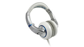 NAMM 2013: Numark Electrowave headphones