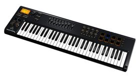 NAMM 2014: Behringer announces Motör 61/49 MIDI controller keyboards