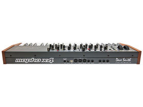 Dave Smith introduces Mopho x4 analogue synthesizer