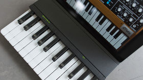 Miselu C.24: two-octave wireless iPad keyboard