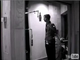Watch Beck cover Sunday Morning