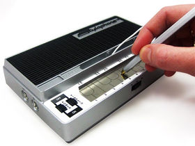 Man turns Stylophone into MIDI controller