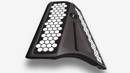 Dualo: the portable, double-keyboard instrument that anyone can play