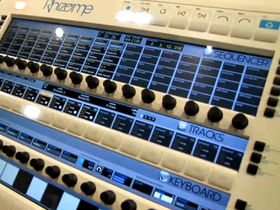 Musikmesse 2010: Feeltune Rhizome groovebox on video