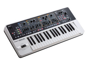 Musikmesse 2010: Roland unveils GAIA SH-01 synthesizer