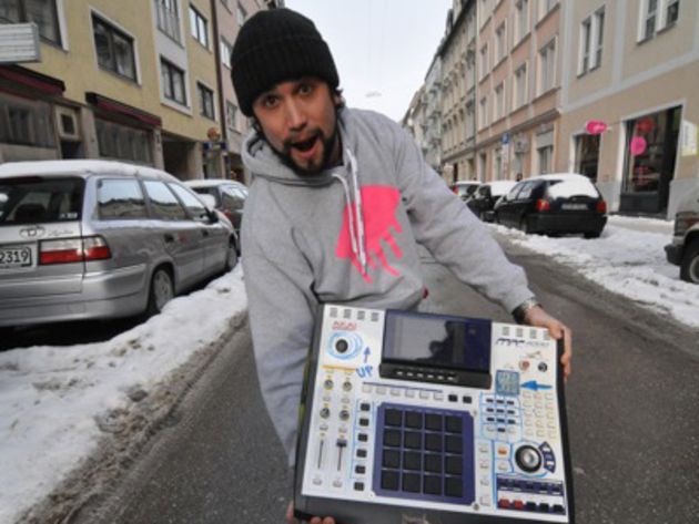 Zombie Nation with his MPC: look out - there's a car coming!