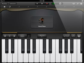 iPad 2 launches with GarageBand