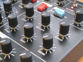 Minimoog V custom MIDI controller unveiled