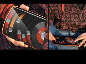 RSON8 touchscreen DJ controller