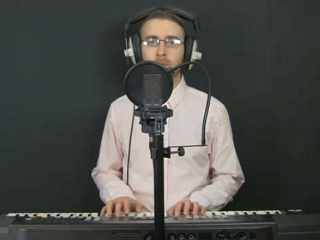 Brett Domino: from the internet to the Top 40.
