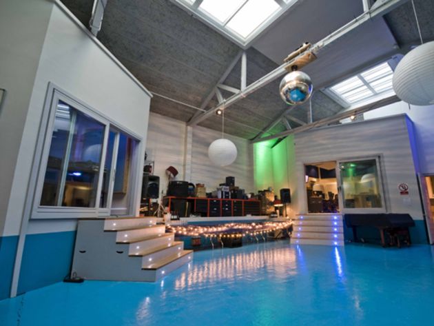 Pool control rool