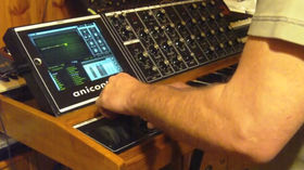 Animoog hardware controller video