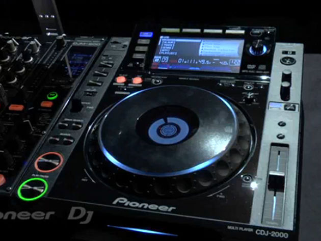 Pioneer CDJ-2000: soon to be a fixture in clubs everywhere?