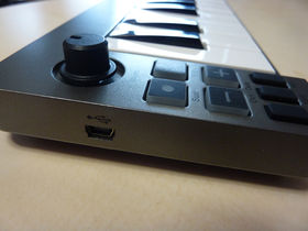 FIRST LOOK: M-Audio Keystation Mini 32