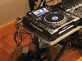Joachim Garraud's live setup in pictures