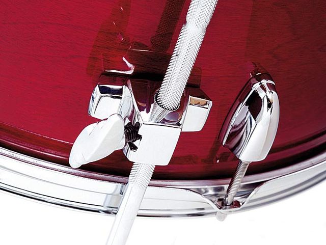 Yamaha Stage Custom Birch Kit The wing nuts have a snazzy, ergonomically-shaped design