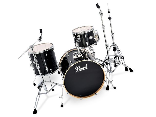The Black Sparkle high-gloss lacquer makes the VSX kit look handsome