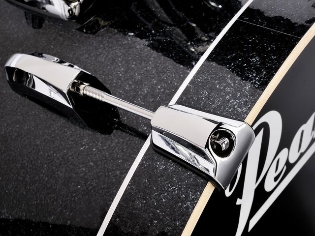 While the hardware looks the same there are subtle differences in quality between the VMX and VSX, such as the rubber gaskets on the lugs of the VMX drums
