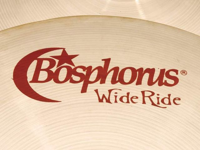 Bosphorus Stanton Moore Cymbals logo Huge hammer blows have a dramatic effect on the sound