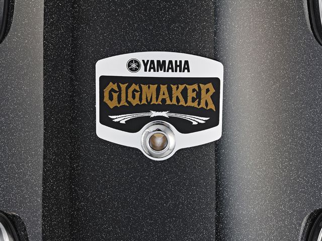 Yamaha Gigmaker kit The shells are a mixture of poplar and basswood.