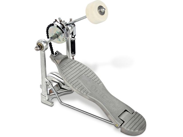 The Camco's design is slight, uncomplicated and retro.