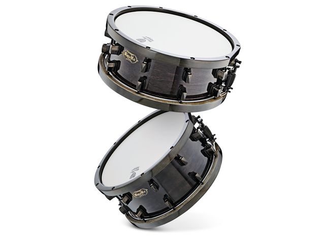 Worldmax Traditional Black Wood Hoop Snares