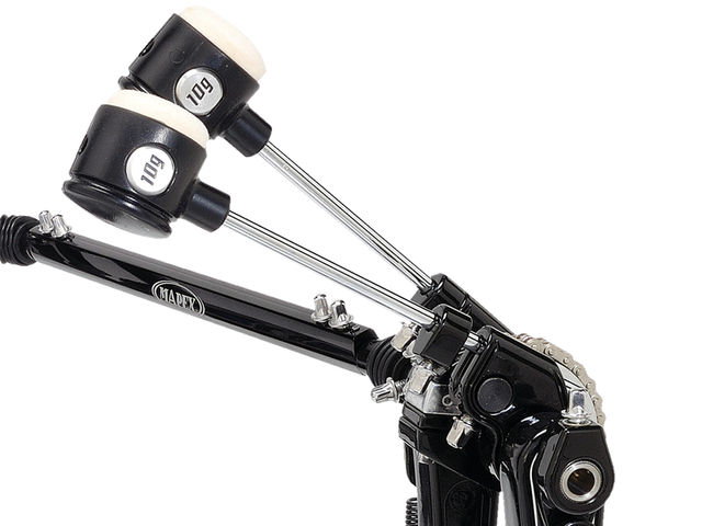 Mapex Falcon bass drum pedals Double beaters are spaced to strike equidistantly from the centre of the head