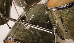 Vintage drum gear: Reno Pressure Ring Drum Kit