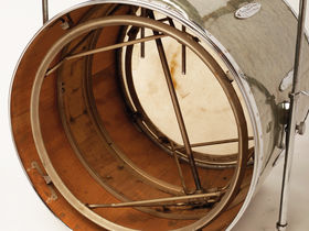 Vintage drum gear: Reno Pressure Ring Drum Kit