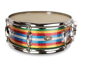 Vintage drum gear: Slingerland snares and Satin Flame Pearl kit