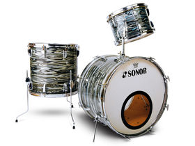 Vintage drum gear: Sonor kits