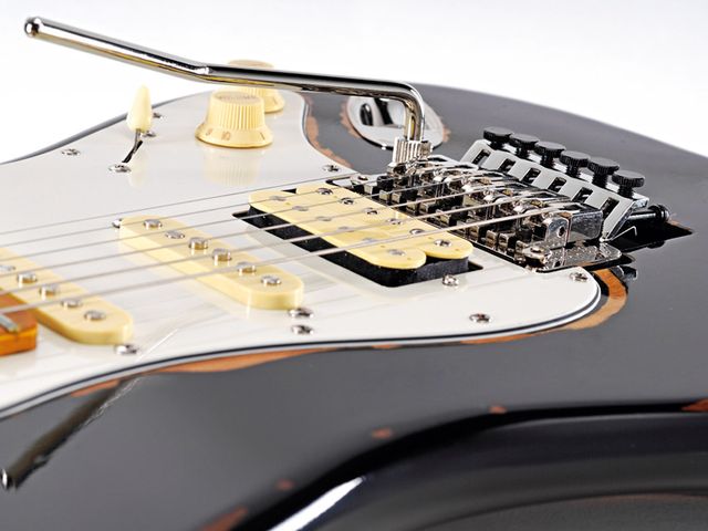 LTD ST203 FR (£469)