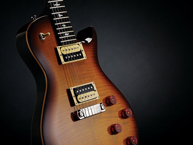 PRS SE 245 The 245's clean voice is more than decent, but these pickups have also got a nice mix of bite and smoothness.