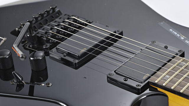 Pickups ESP'S ALH-200 active humbuckers are shred-serviceable, but we'd much rather the EMG-81/60 combo of the KH-2