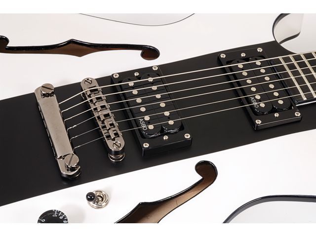 Adam Black HS Centre The black racing stripe is really complimented by the open humbuckers